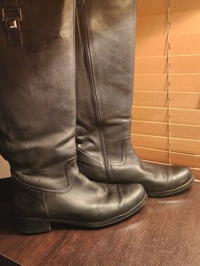 Women's Tall Leather Riding Boots in Black